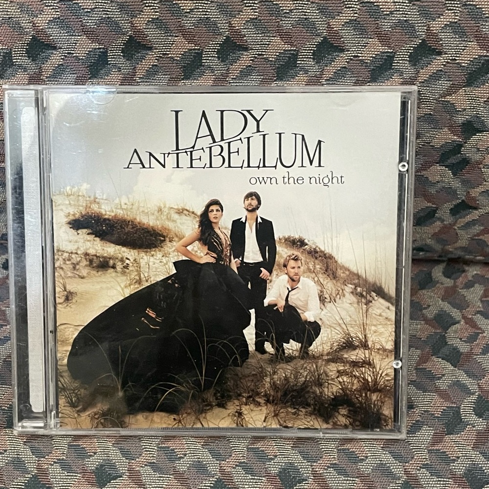 LADY ANTEBELLUM - We Owned The Night